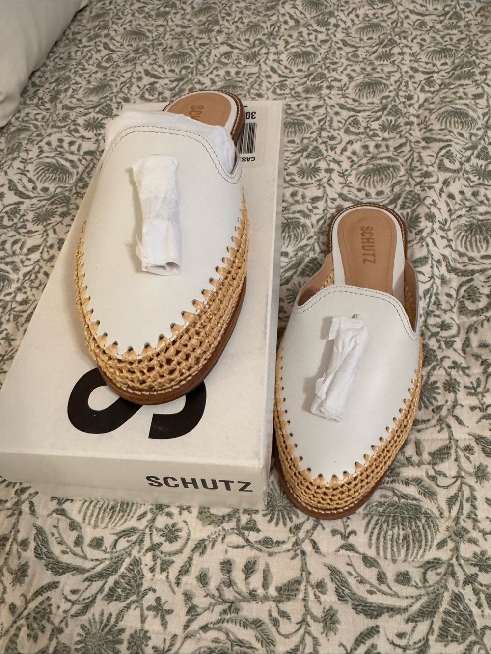 SCHUTZ White Leather Mule with Natural Woven Trim